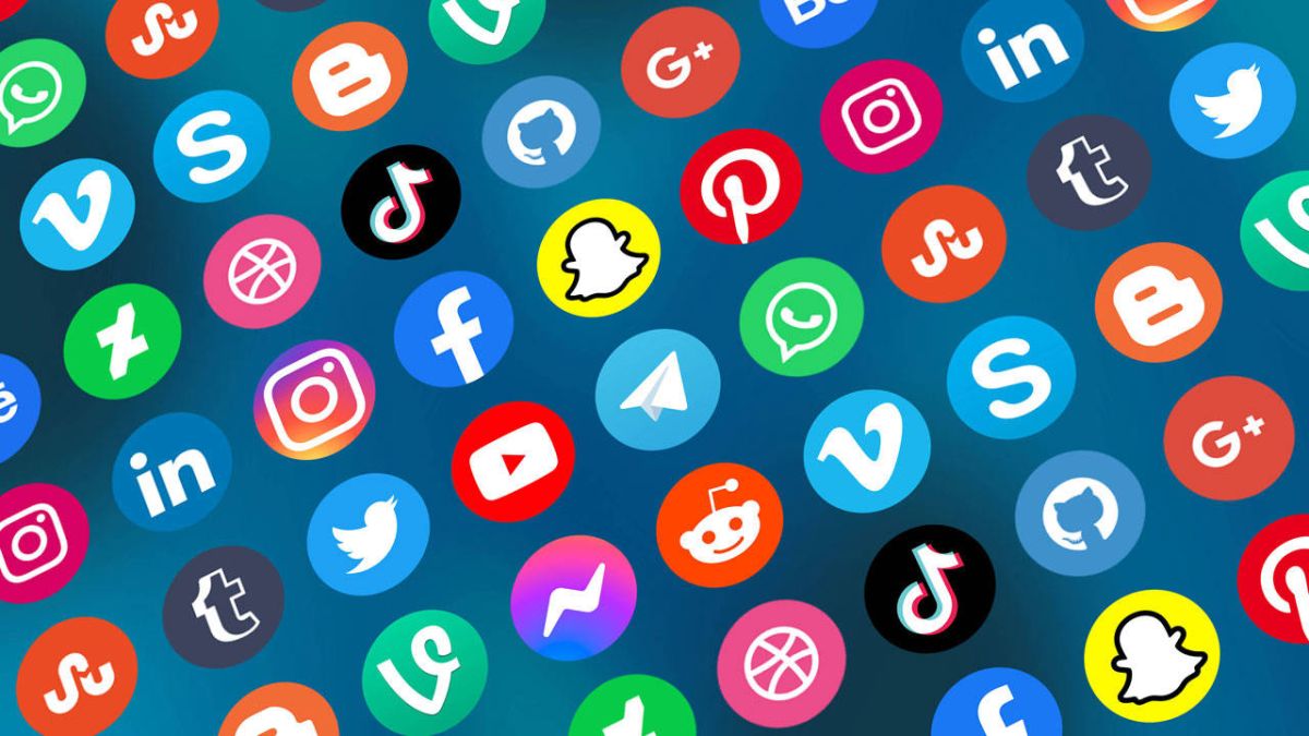 Kusursuz Instagram Vitrinleri Öldü: 2026'da Sosyal Medyada Satış Getiren "Doğallık" Stratejisi